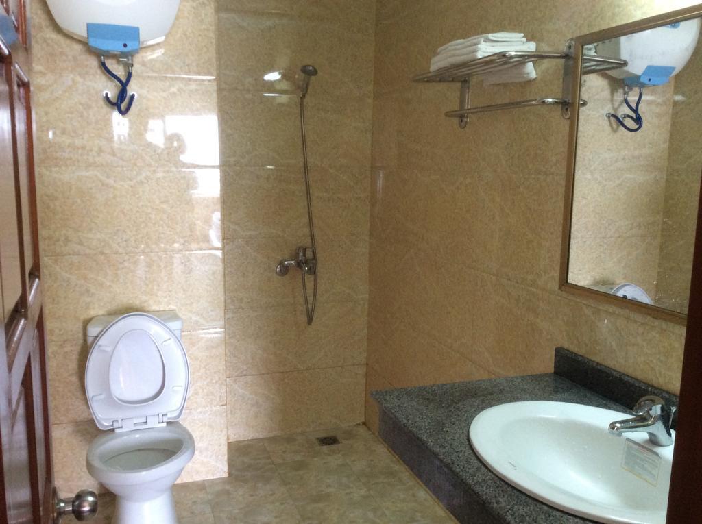 Ngoc Mai Hotel Халонг Номер фото